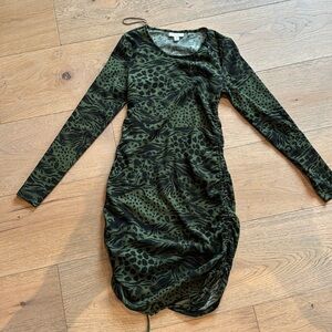 Top shop, black and green fitted dress